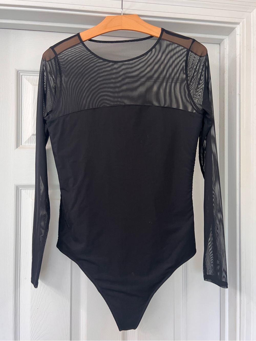 Ambercombie & Fitch Black Sheer Mesh Long Sleeve Bodysuit Sz Large